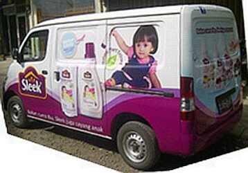 Jasa Pasang Sticker Mobil